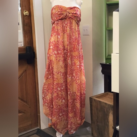 Women’s NWT orange and red motif ANTHROPOLOGIE strapless jumpsuit / size XL - Picture 2 of 7